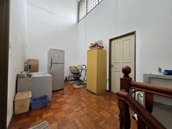 Onan Road (D15), Terrace #612757561